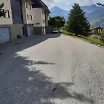 Affacciato Sui Campi E Piste Da Sci Appartement *