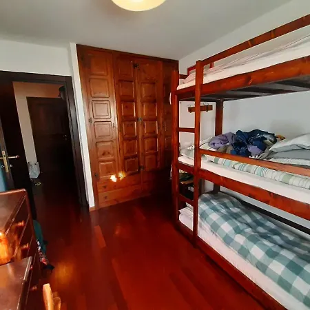 Affacciato Sui Campi E Piste Da Sci Apartamento
